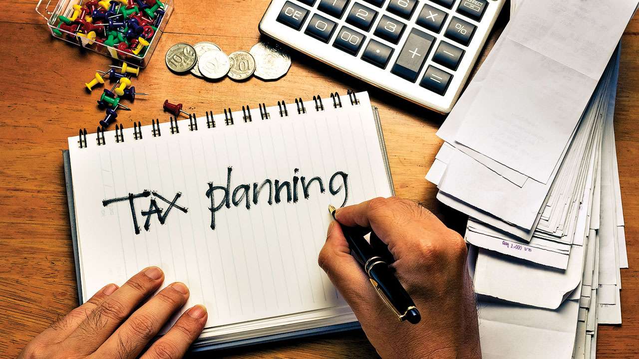 Read more about the article Massachusetts Individual Year-End Tax Planning